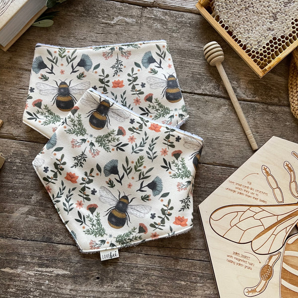 Bee and Botanicals Dribble Bib | Ready To Post