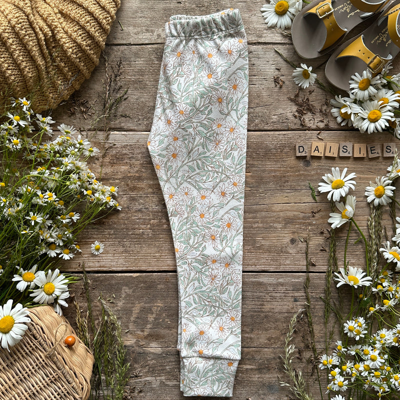 Daisies Slim Leggings