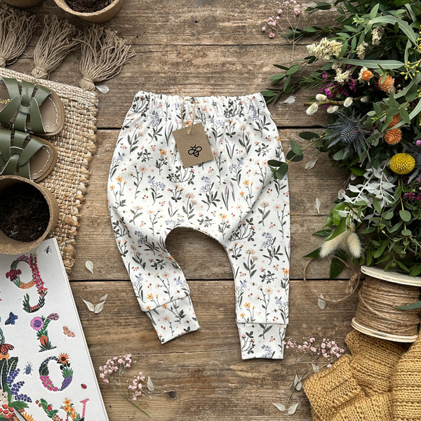 Ditsy Meadow Harem Leggings | Ready To Post