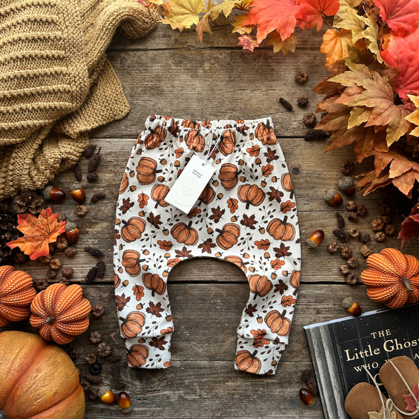 Rustic Pumpkins Harem Leggings