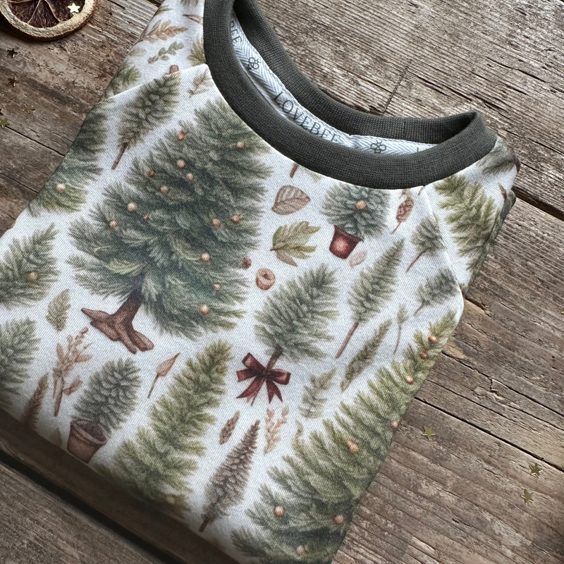 Ribbon Christmas Tree T-Shirt | Long Sleeve