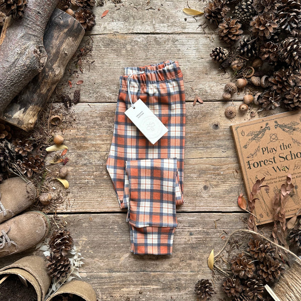 Rustic Plaid Slim Leggings | Ready To Post