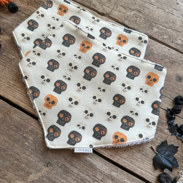 Skulls Dribble Bib