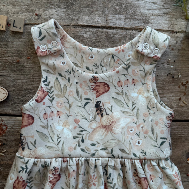 Spring Musical Bee Dress | Ready To Post